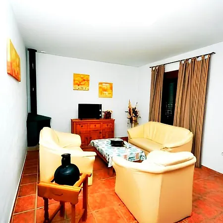 Con Piscina Compartida Y Jardin Privado Appartement Cadix
