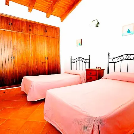 Apartment Con Piscina Compartida Y Jardin Privado *