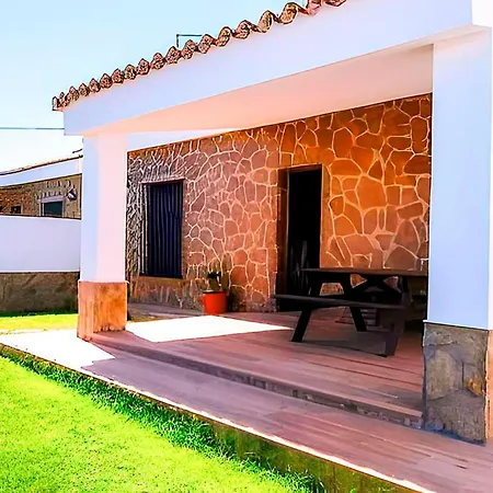 Con Piscina Compartida Y Jardin Privado Cadiz