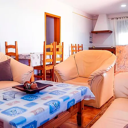 Apartment Con Piscina Compartida Y Jardin Privado *